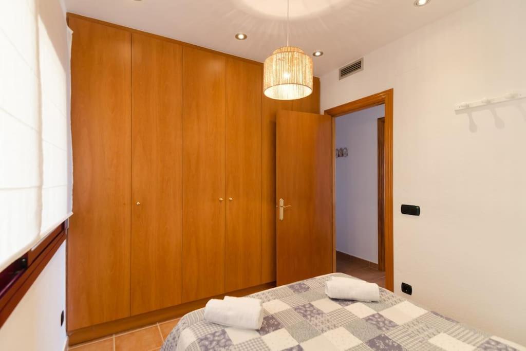 Violetas - Magnificent Sea View, 8 Pers And Baby Cot Available, Quiet Area Villa Lloret de Mar