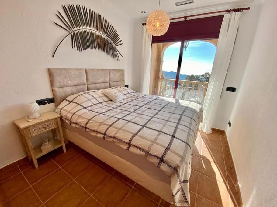 Violetas - Magnificent Sea View, 8 Pers And Baby Cot Available, Quiet Area Villa