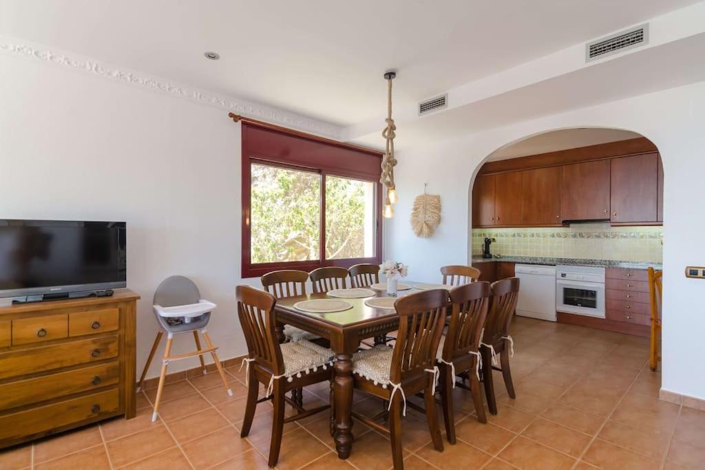 Violetas - Magnificent Sea View, 8 Pers And Baby Cot Available, Quiet Area Villa *