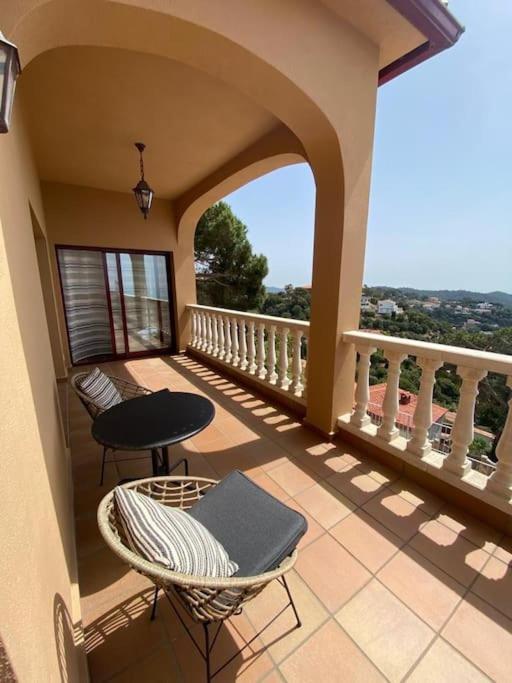 Villa Violetas - Magnificent Sea View, 8 Pers And Baby Cot Available, Quiet Area
