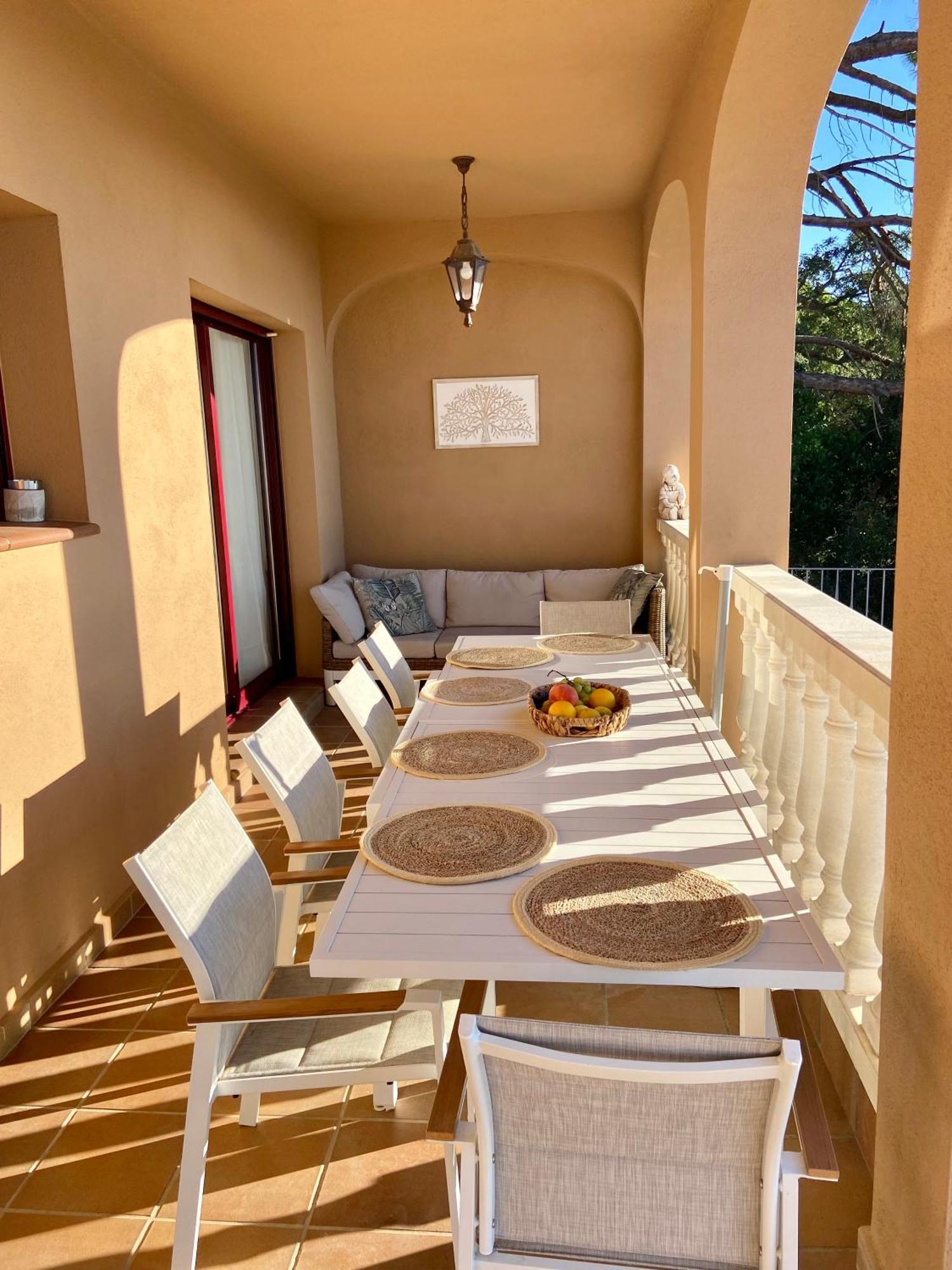 Violetas - Magnificent Sea View, 8 Pers And Baby Cot Available, Quiet Area Lloret de Mar